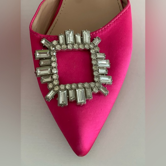 Vibrant Pink Fuchsia Satin Slingback Flats with Embellished Buckle size 8 - Picture 4 of 9